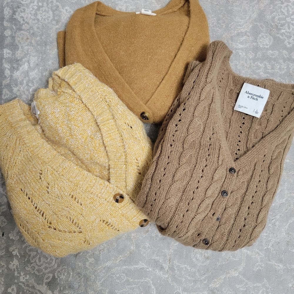 Sweater cardigan bundle